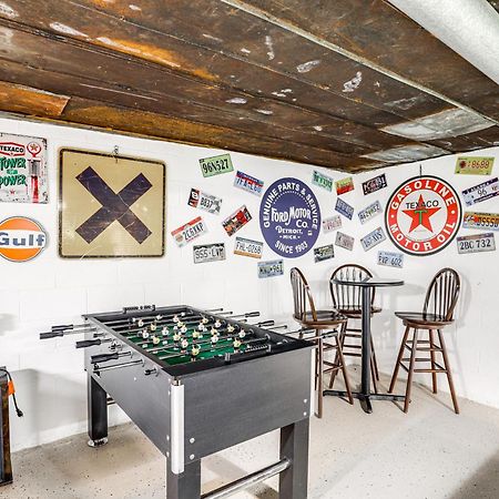 Updated Marshall Home With Fire Pit And Game Room! מראה חיצוני תמונה