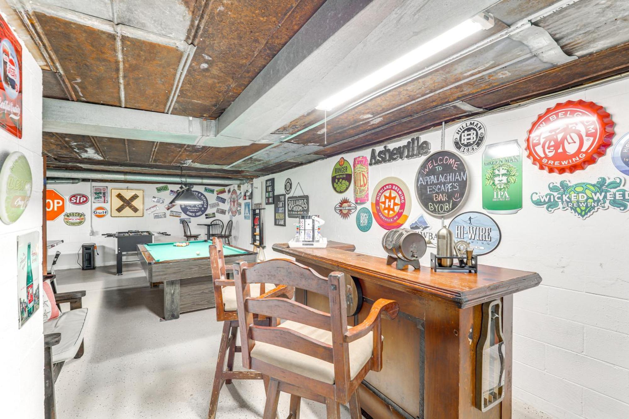 Updated Marshall Home With Fire Pit And Game Room! מראה חיצוני תמונה